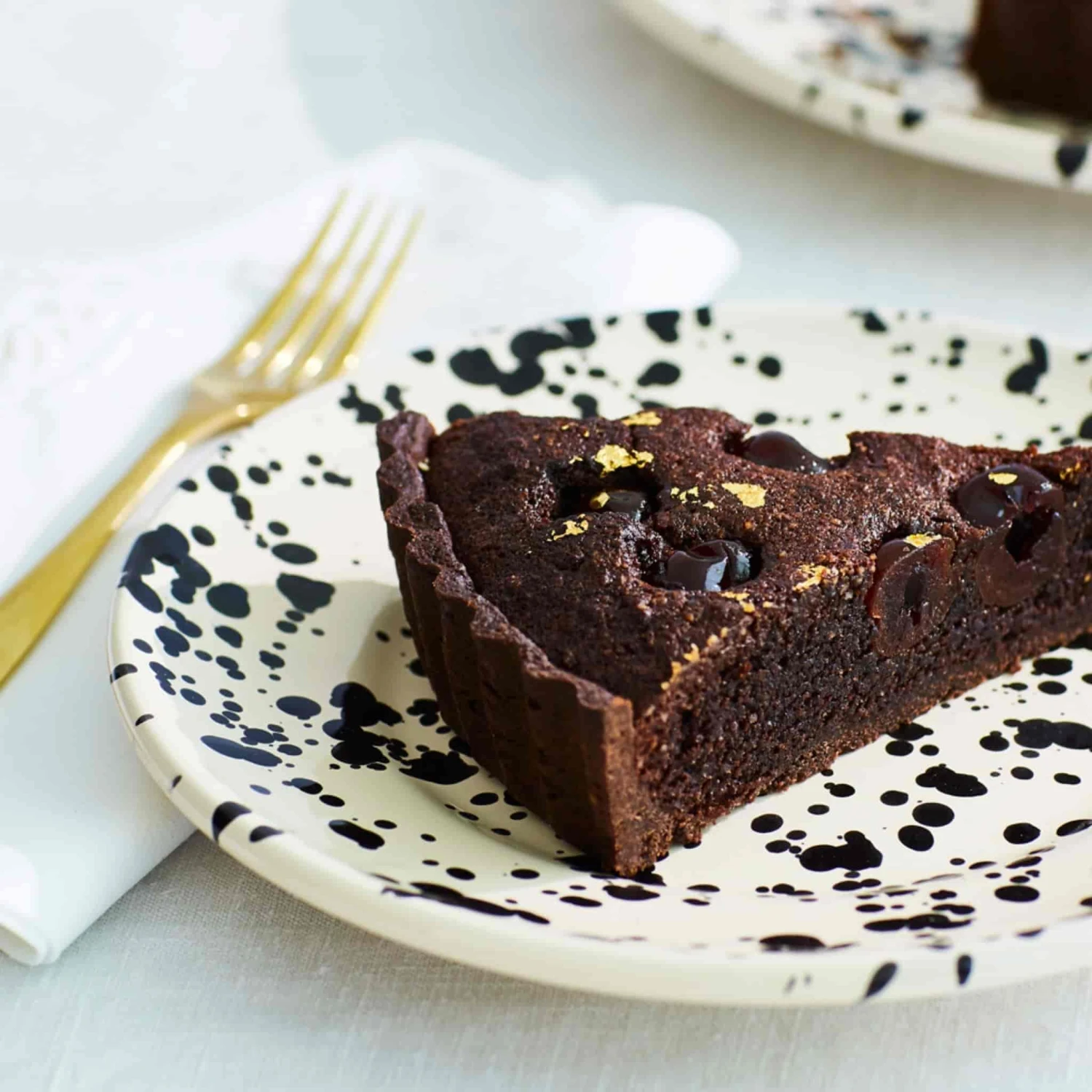 Puglia Black Splatter Ceramic Storage Jar 15cm - Image 3